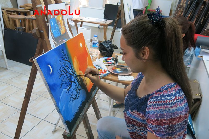 Resim Yapan Kadın İstanbul