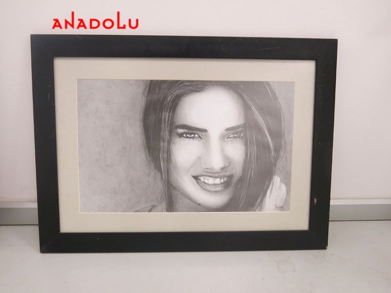 Çok Güzel Karakalem Örnekleri İstanbul