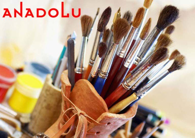 Bardak İçinde Yağlı Boya Fırçaları İstanbul